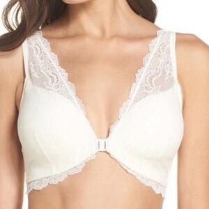 SPANX S Four Play Lace Bralette Powder 0329 small 30032R ivory front closure
